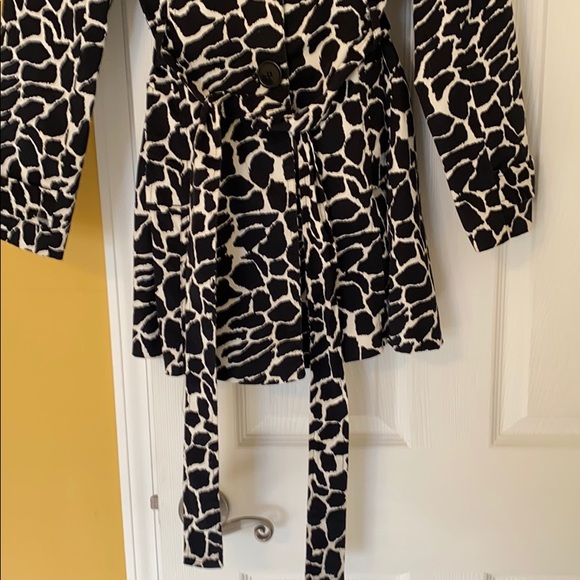 Leopard Print Spring Jacket - Picture 6 of 11